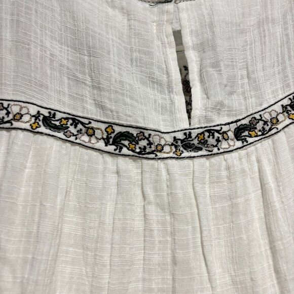 NWT Max Studio Women's Large White Embroidered Round Neck Sleeveless Maxi Dress‎ - Picture 14 of 15